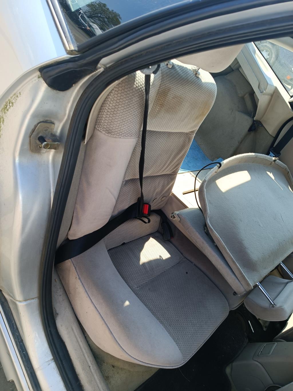 Aggancio cintura sicurezza posteriore destro OPEL VECTRA B PHASE 2 Diésel - 1