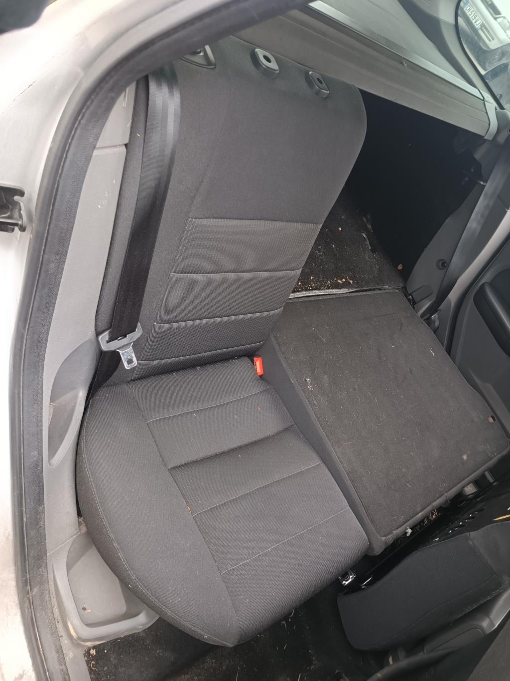 Banquette arriere FORD FOCUS 2 PHASE 2 BREAK Diesel - 1