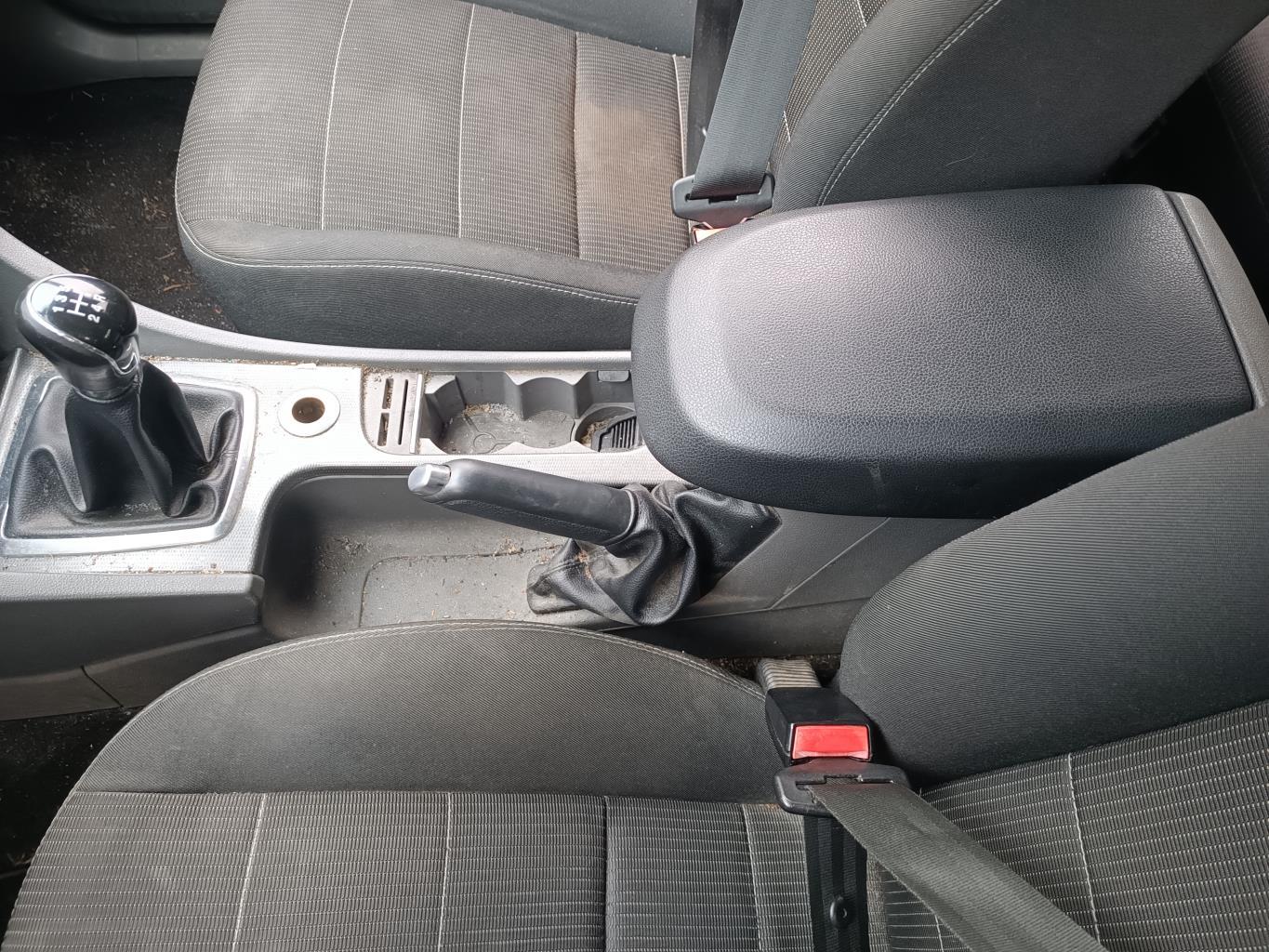 Console central (interieur plastique) FORD FOCUS 2 PHASE 2 BREAK Diesel - 1