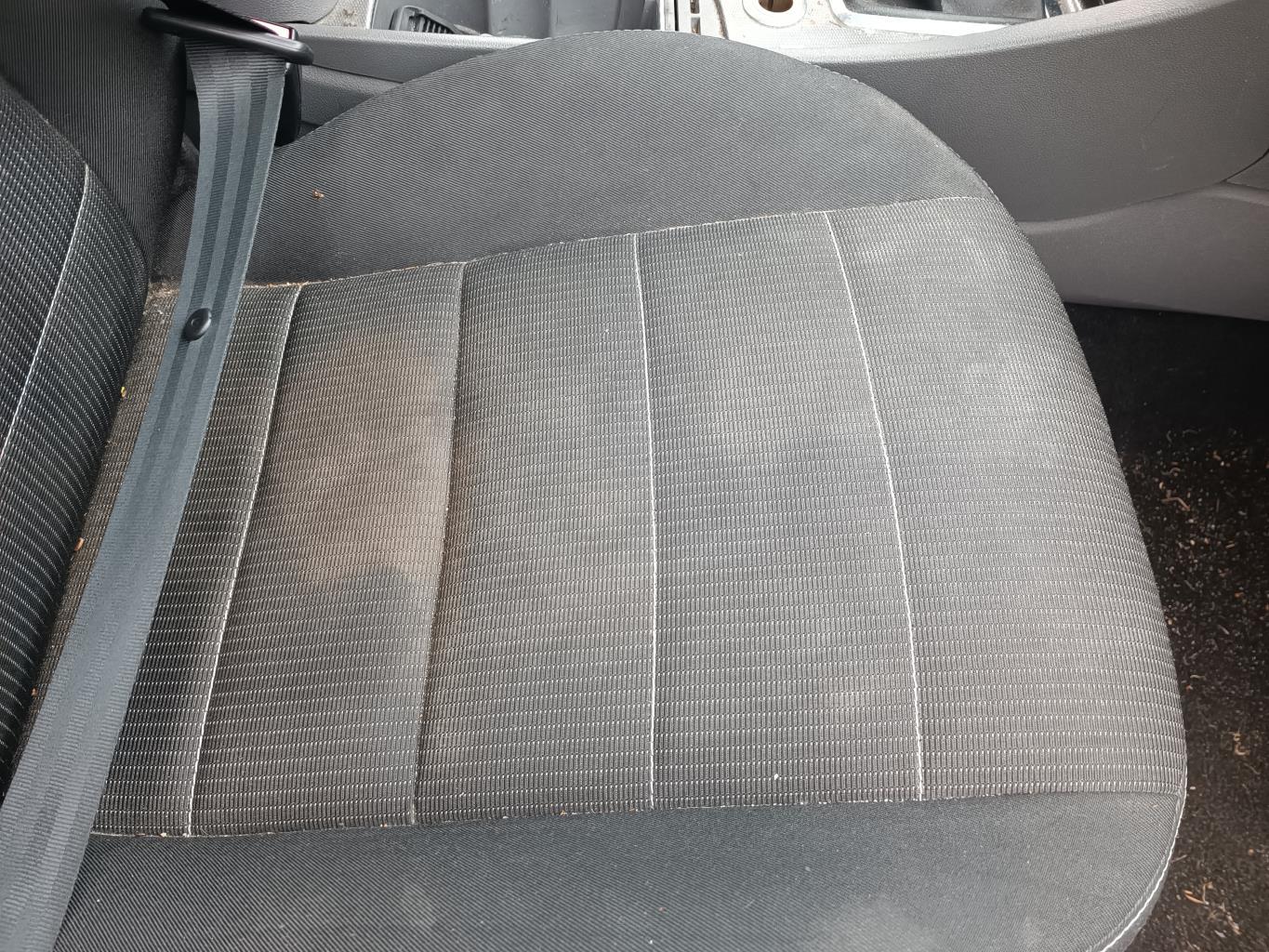 Siege avant droit FORD FOCUS 2 PHASE 2 BREAK Diesel - 1