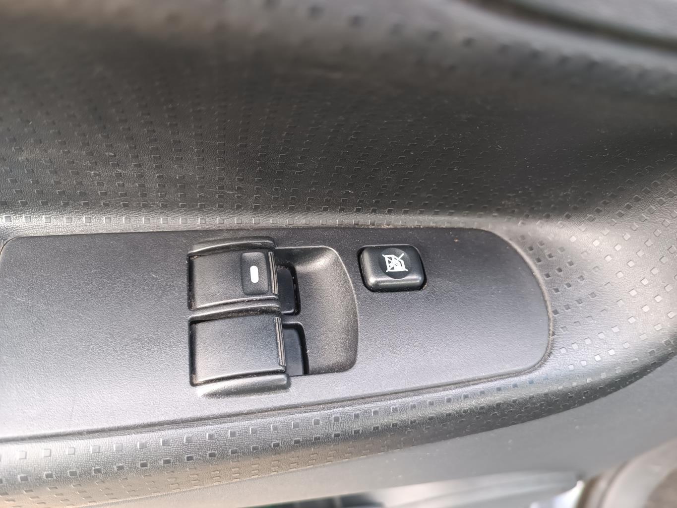 Interruttore lavacristalli anteriore sinistro MITSUBISHI COLT 6 PHASE 1  - 1