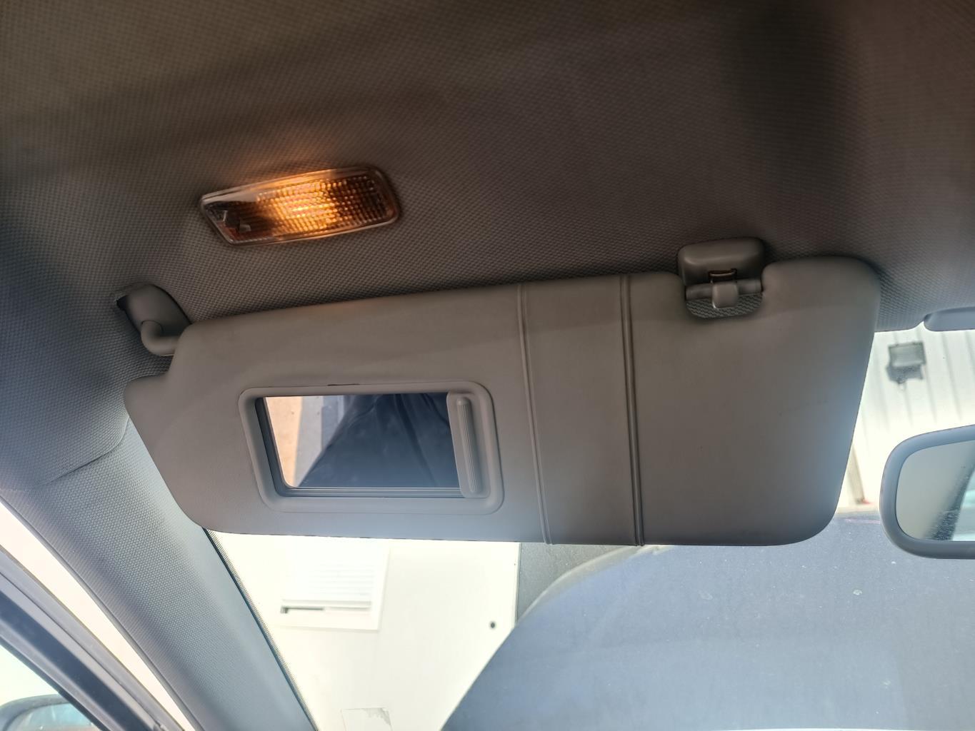 Pare soleil gauche AUDI A3 2 PHASE 1 Diesel - 1