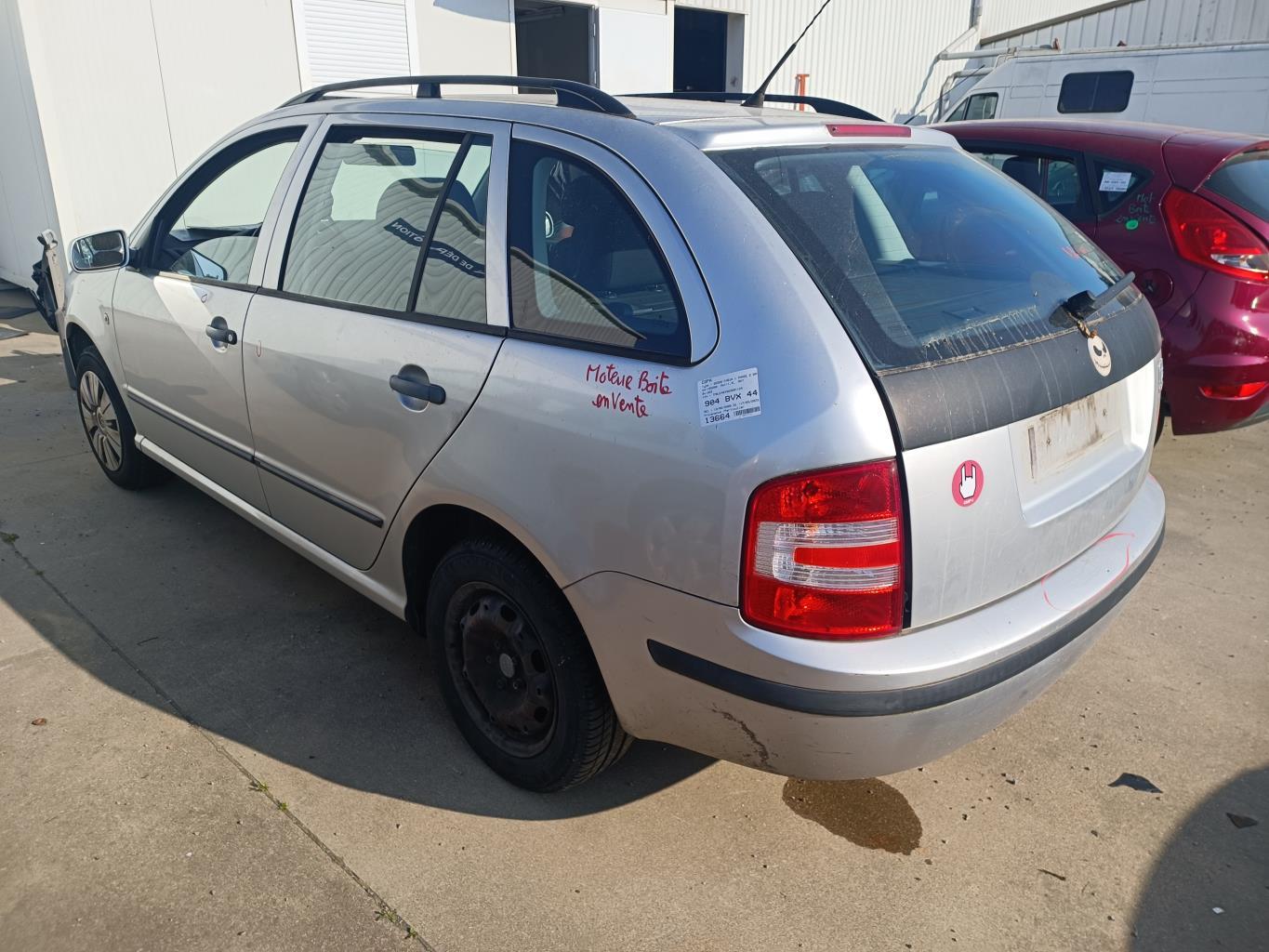 Maniglia portiera posteriore sinistra SKODA FABIA 1 PHASE 2 BREAK Gasolina - 1