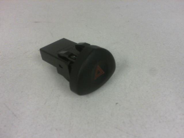 Bouton de warning RENAULT CLIO 2 PHASE 2 Diesel - 1