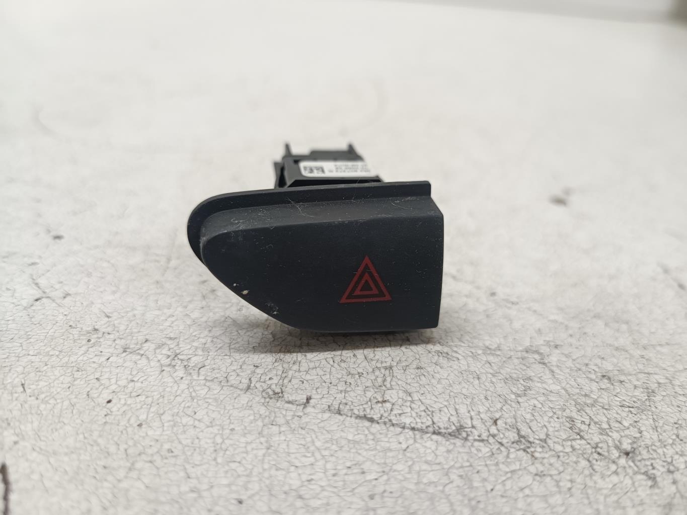 Bouton de warning RENAULT ZOE 1 Electricité - 1