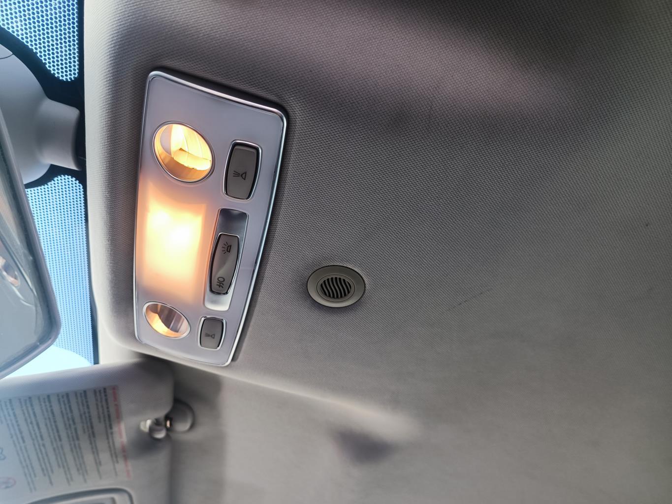 Eclairage de plafonnier RENAULT LAGUNA 3 PHASE 1 COUPE Diesel - 1