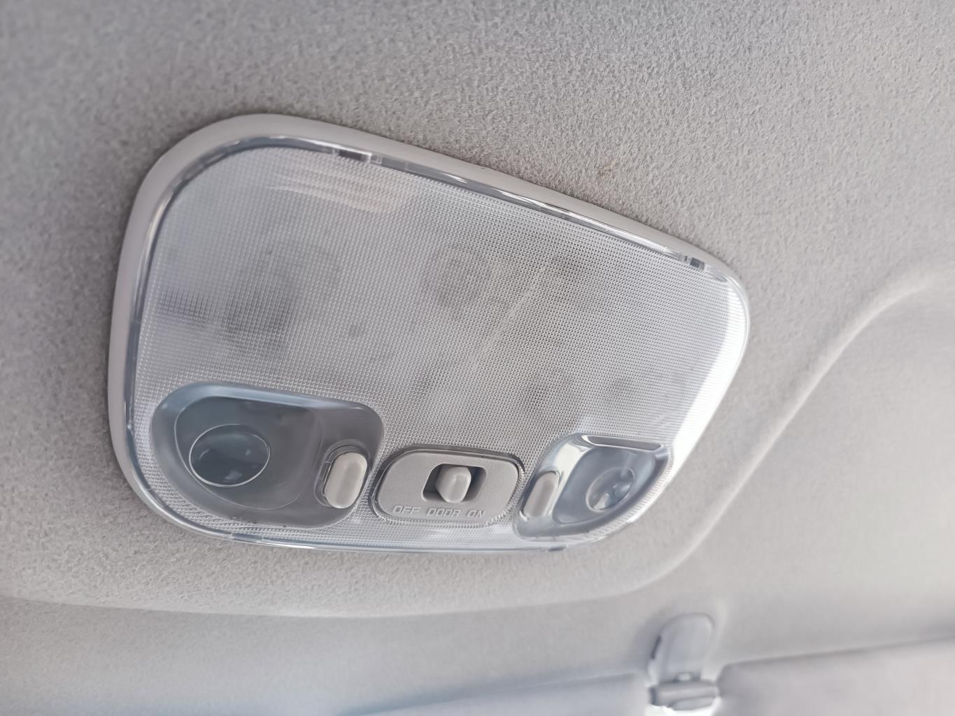 Eclairage de plafonnier MAZDA PREMACY Diesel - 1