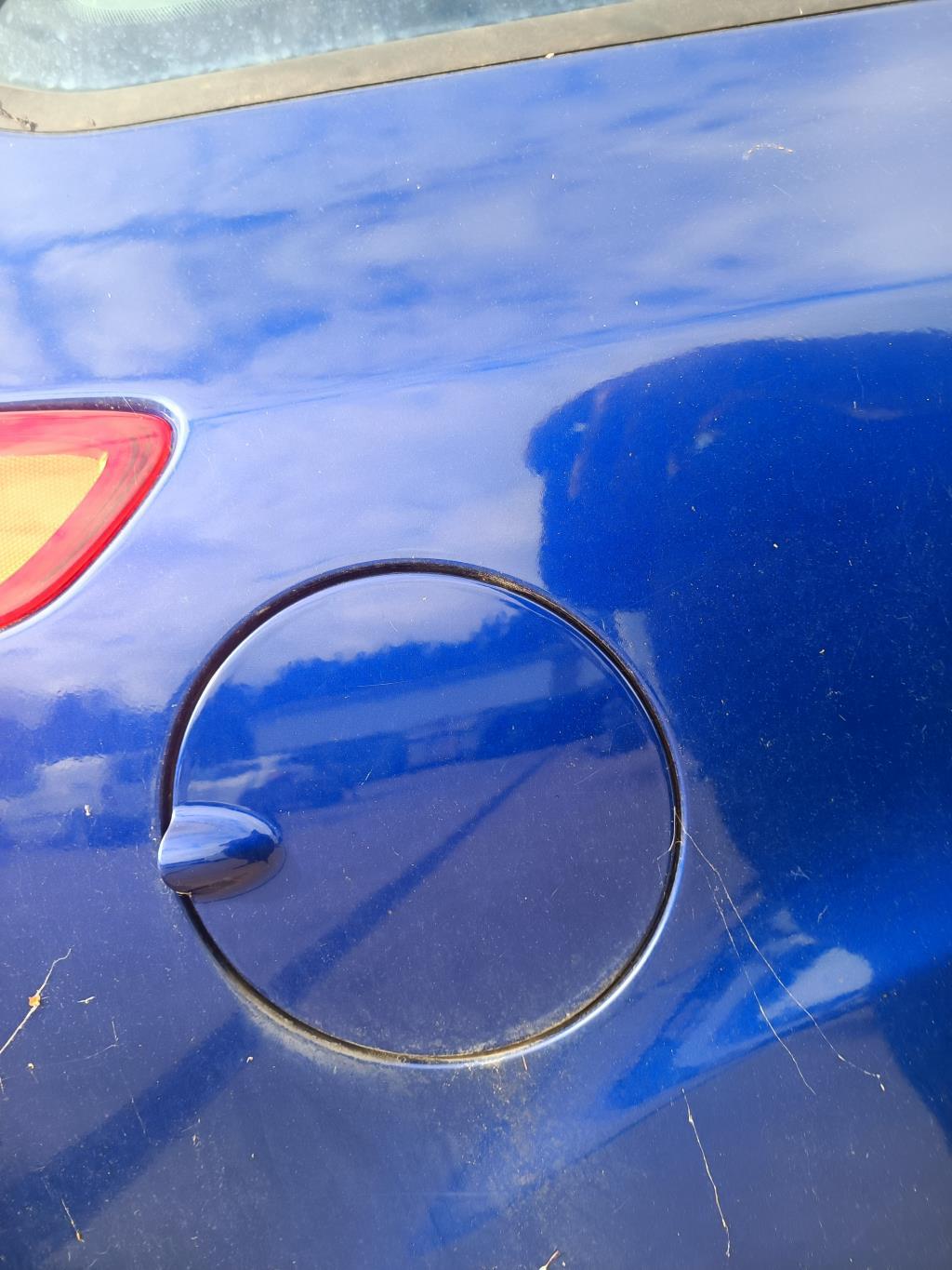 Trappe d'essence FORD FOCUS 3 PHASE 2 BREAK Diesel - 1