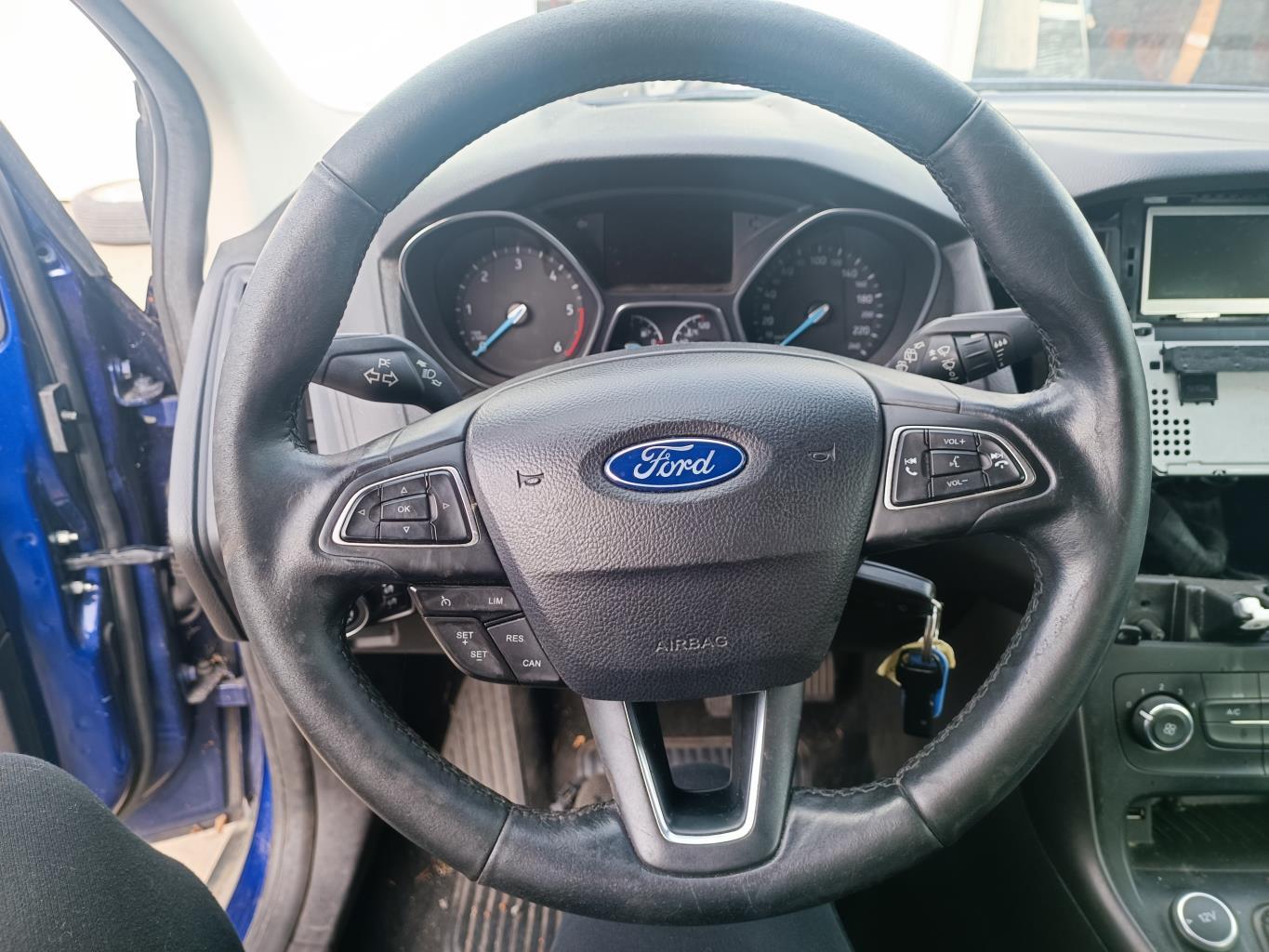 Volant FORD FOCUS 3 PHASE 2 BREAK Diesel - 1