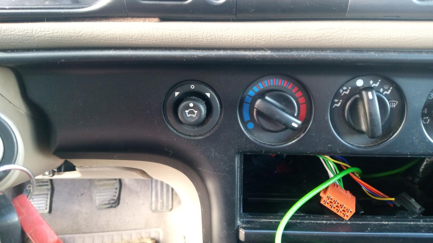Commande retroviseurs FORD MONDEO 1 PHASE 1 Diesel - 1
