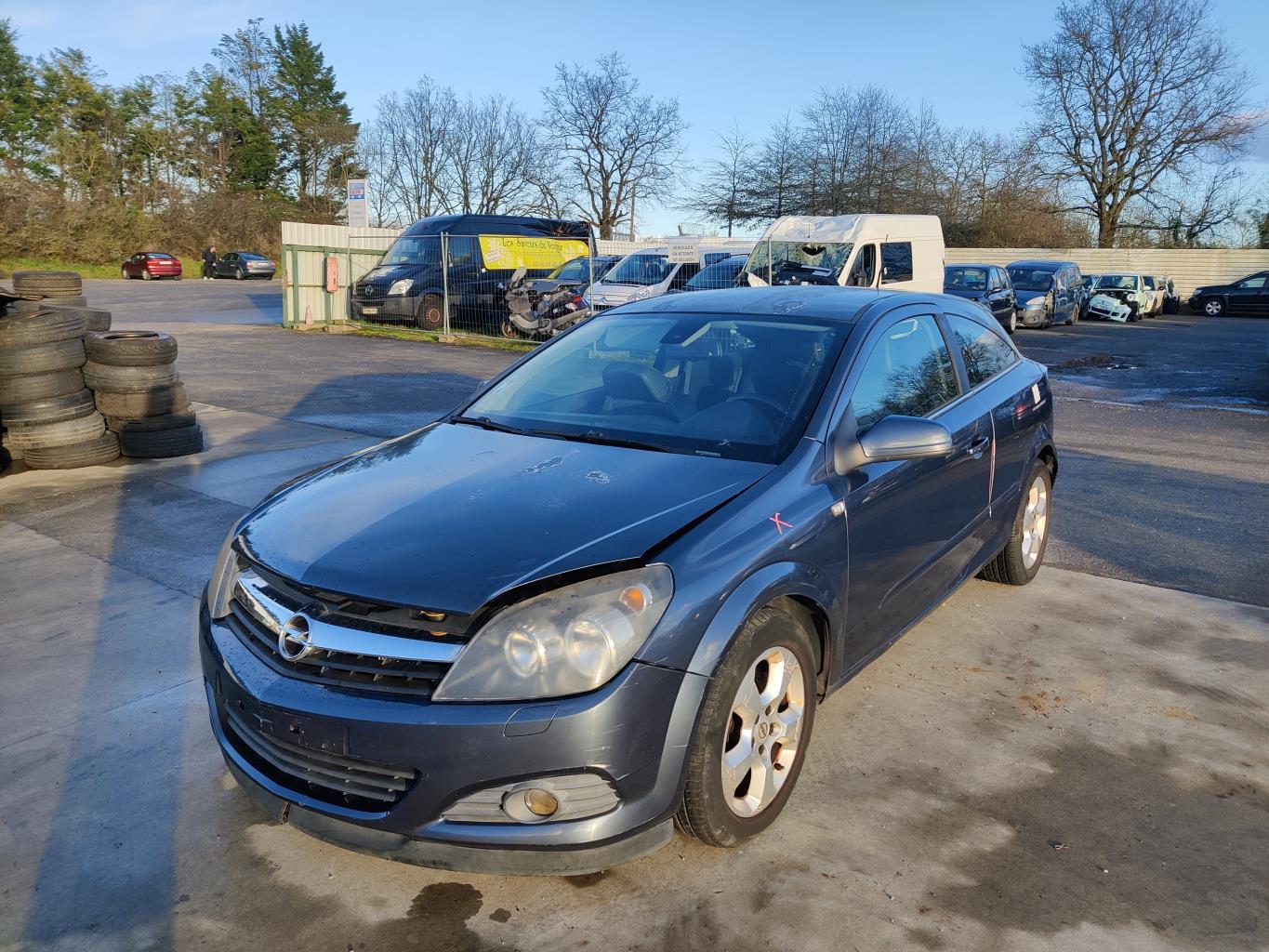 Pinza freni anteriore sinistra OPEL ASTRA H GTC PHASE 1 Diésel - 1