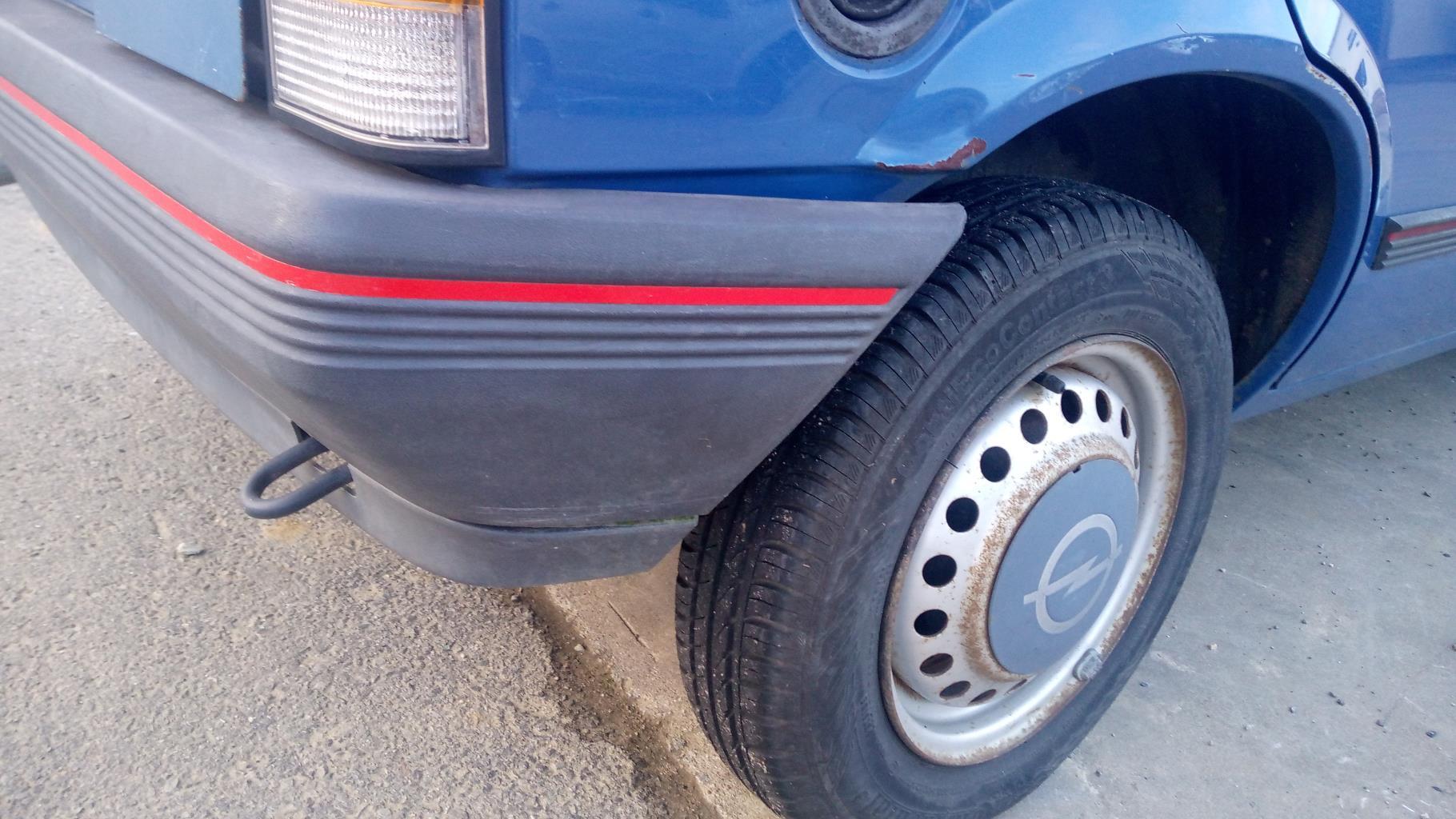 Paraurti posteriore OPEL CORSA A PHASE 2  - 1