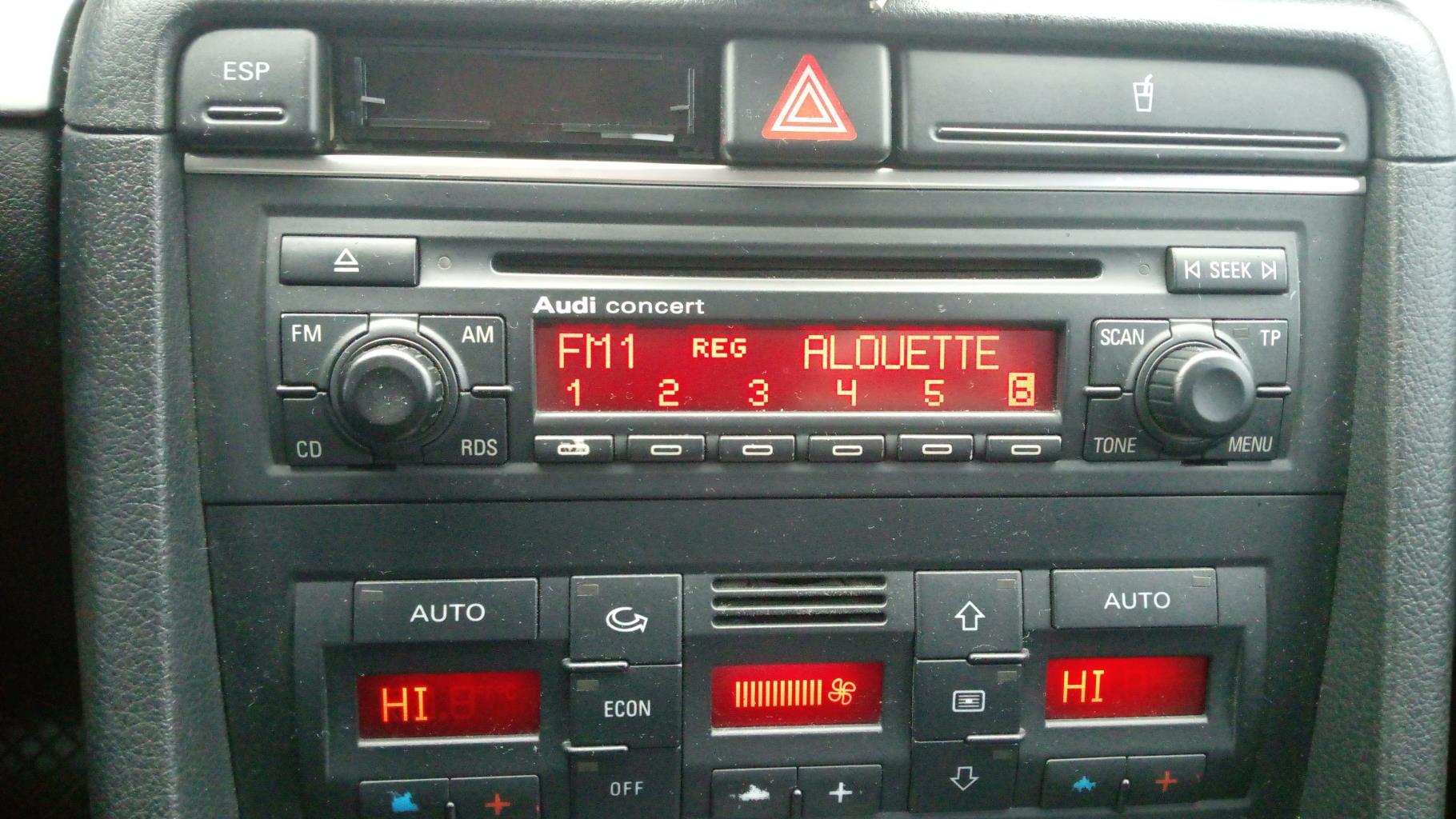 Autorradio original AUDI A4 2 AVANT PHASE 2 BREAK Diésel - 1