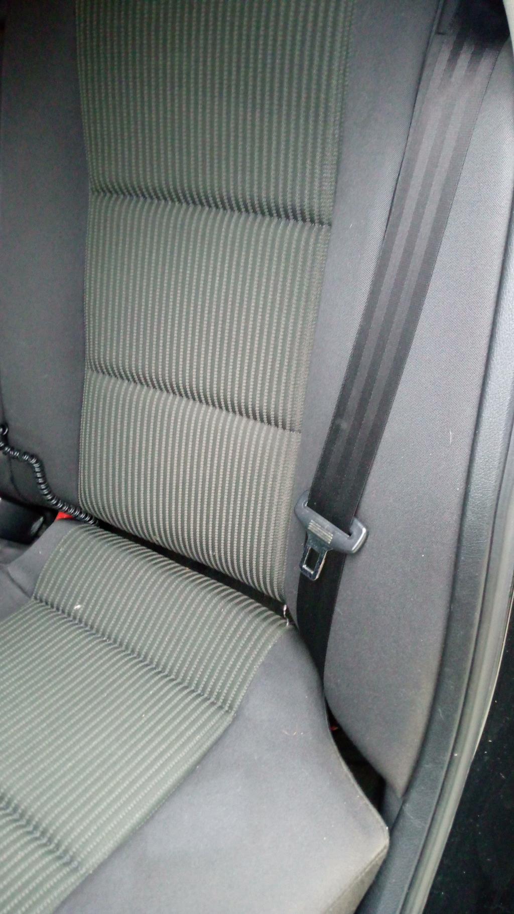 Cintura di sicurezza posteriore sinistra AUDI A4 2 AVANT PHASE 2 BREAK Diésel - 1