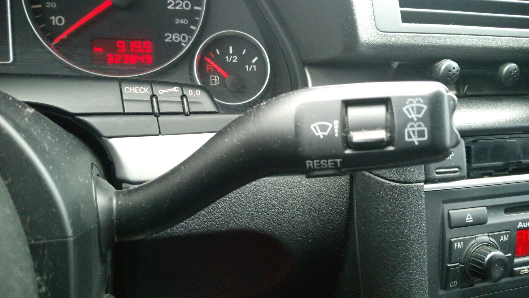 Commodo d'essuie glaces AUDI A4 2 AVANT PHASE 2 BREAK Diesel - 1