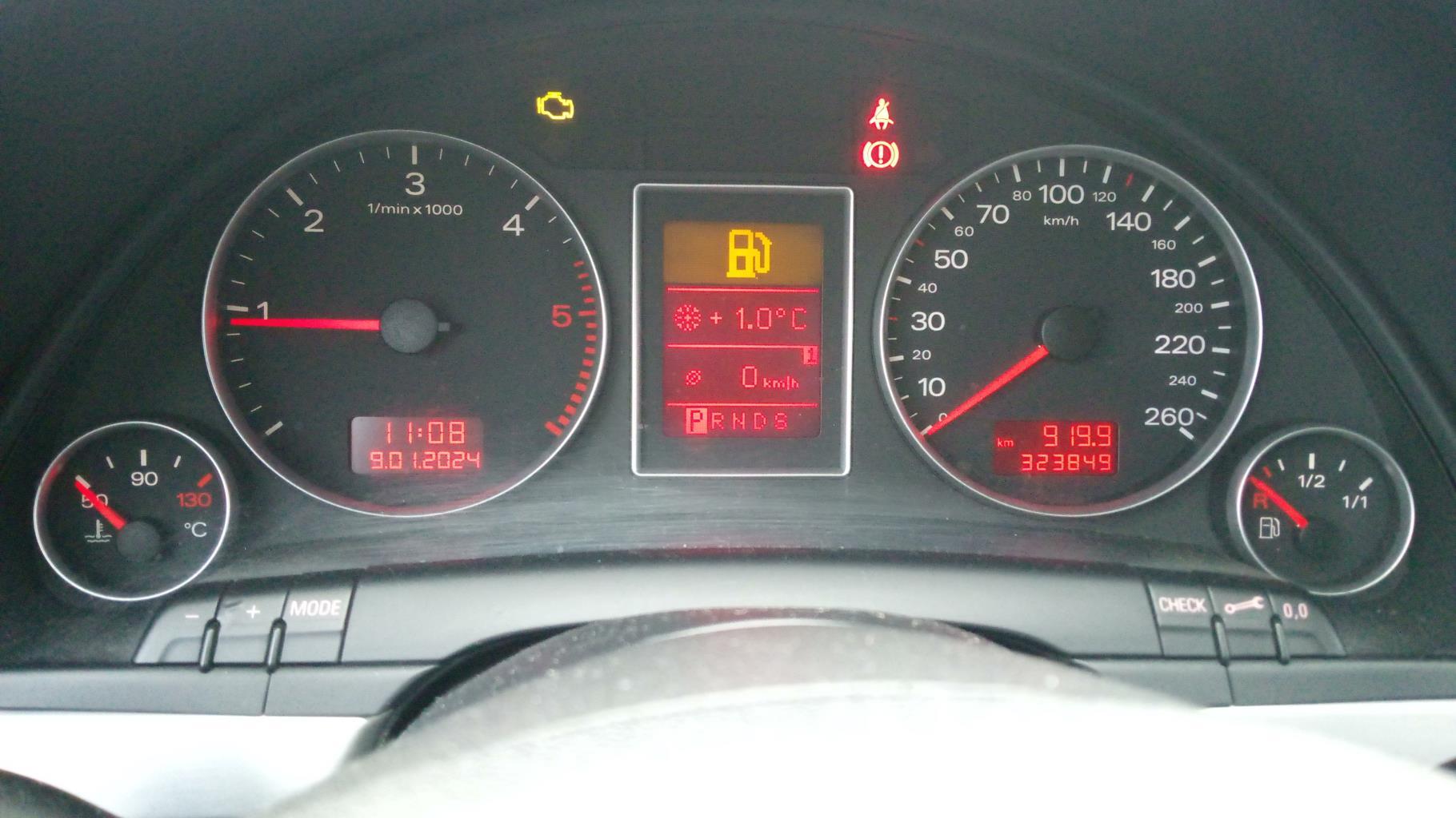 Compteur AUDI A4 2 AVANT PHASE 2 BREAK Diesel - 1