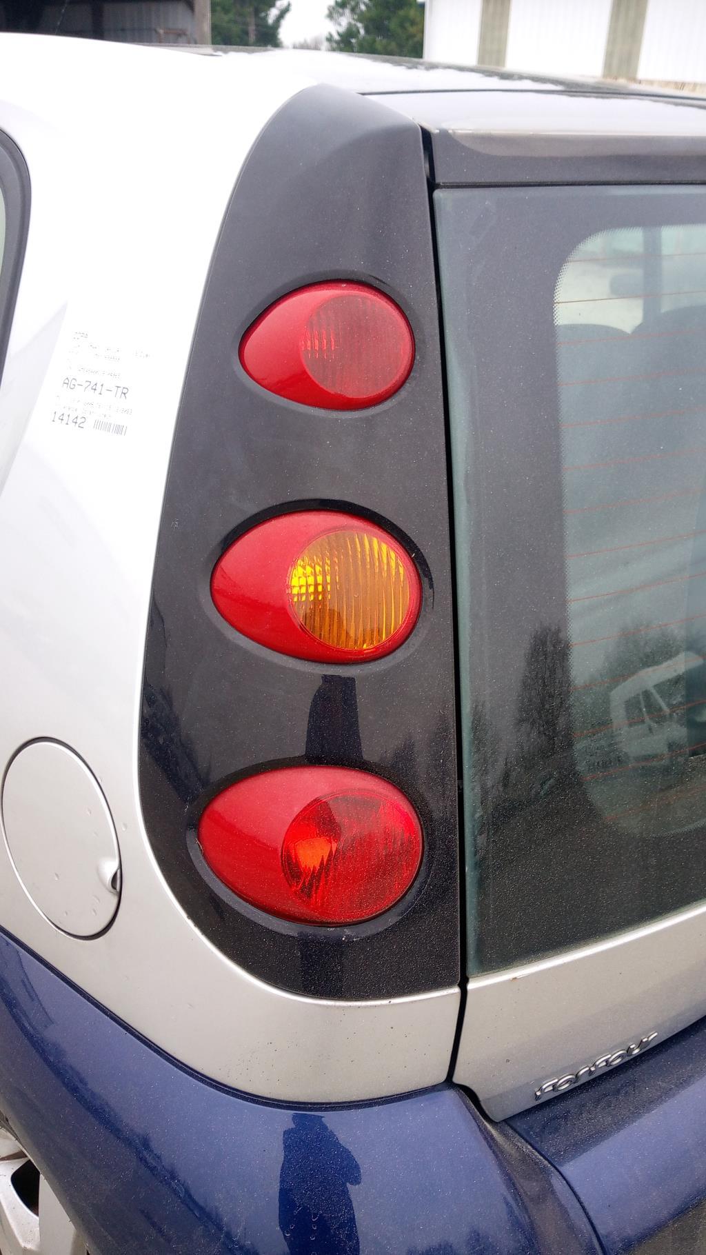 Feu arriere principal gauche (feux) SMART FORFOUR 1 Diesel - 1