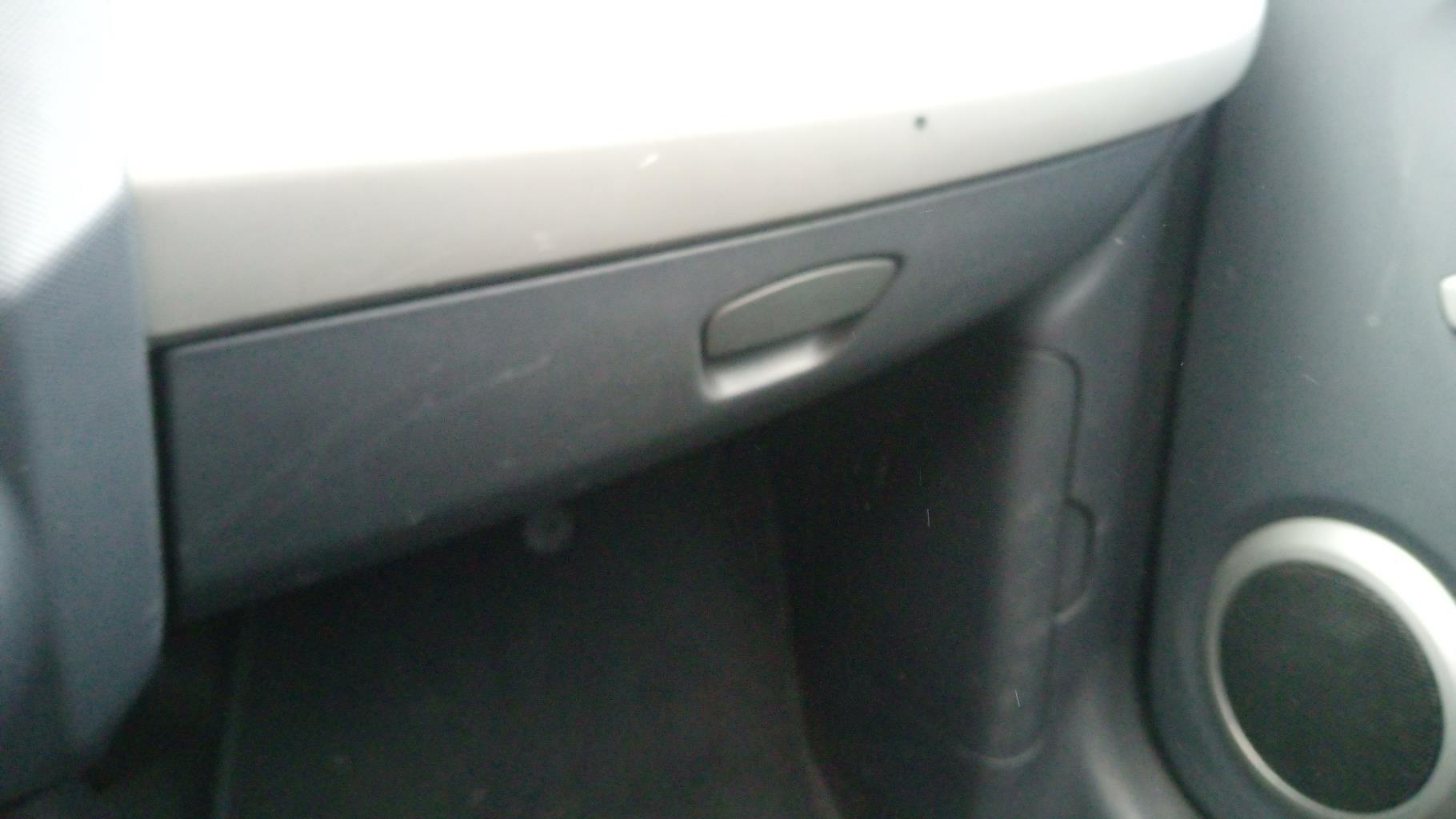 Boite a gants SMART FORFOUR 1 Diesel - 1