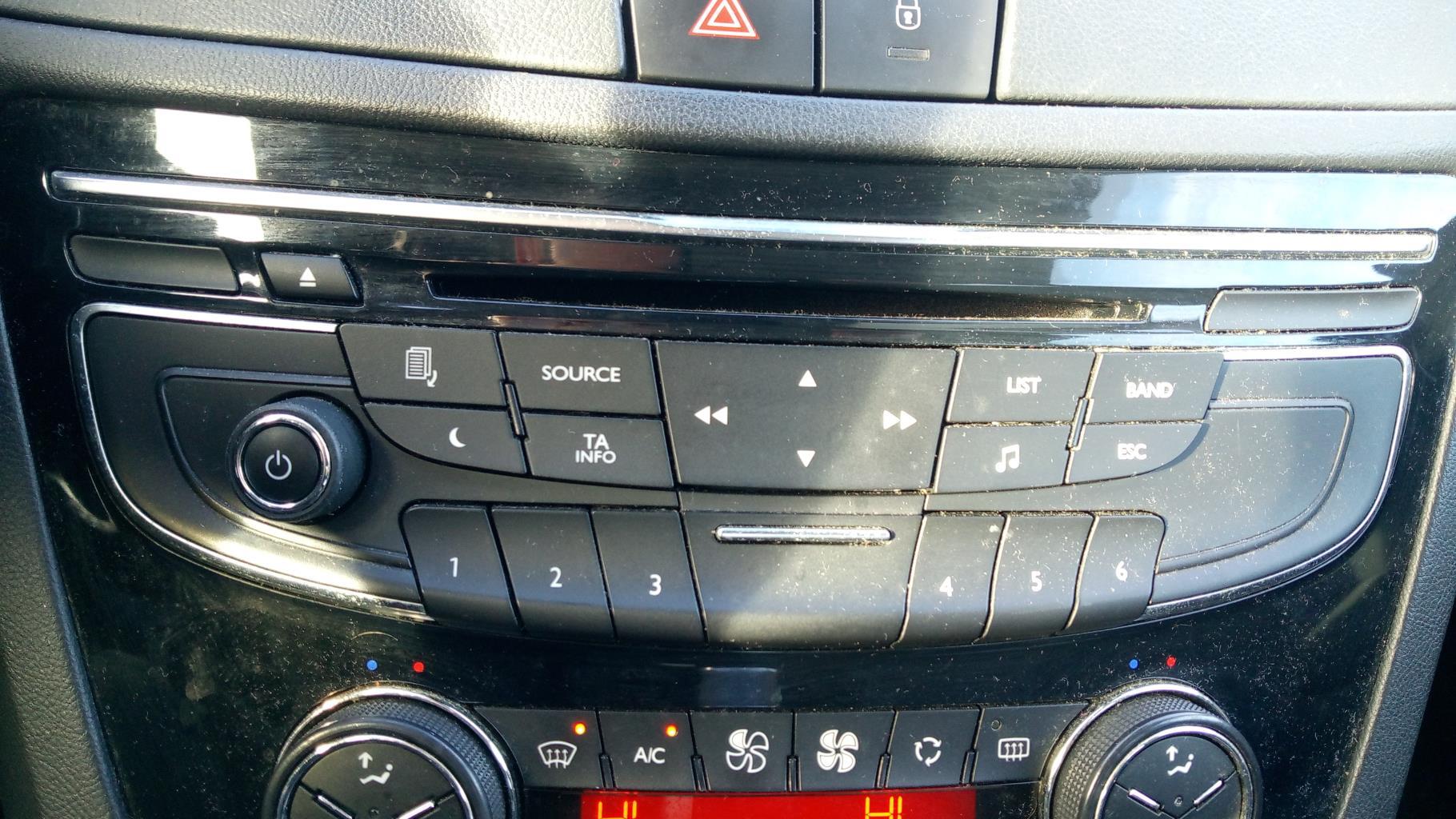 Autoradio originale PEUGEOT 508 1 PHASE 1 Diésel - 1