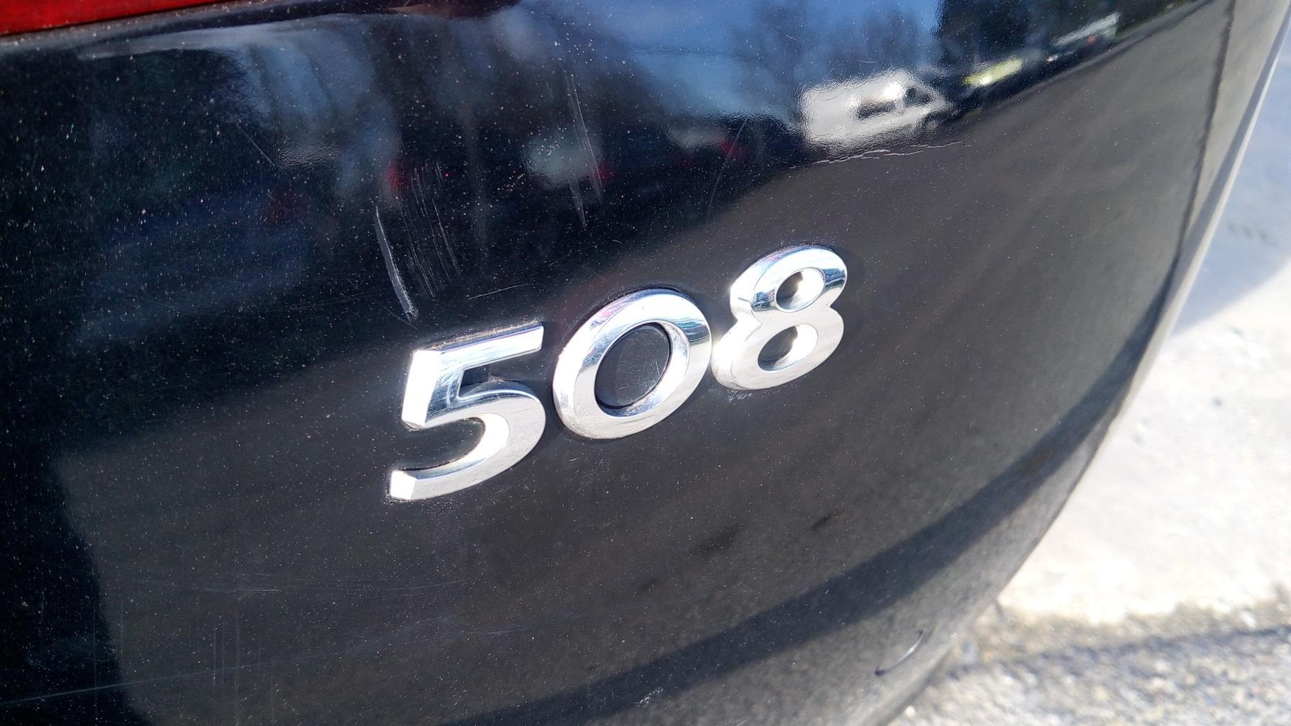 Pulsante del bagagliaio PEUGEOT 508 1 PHASE 1 Diésel - 1