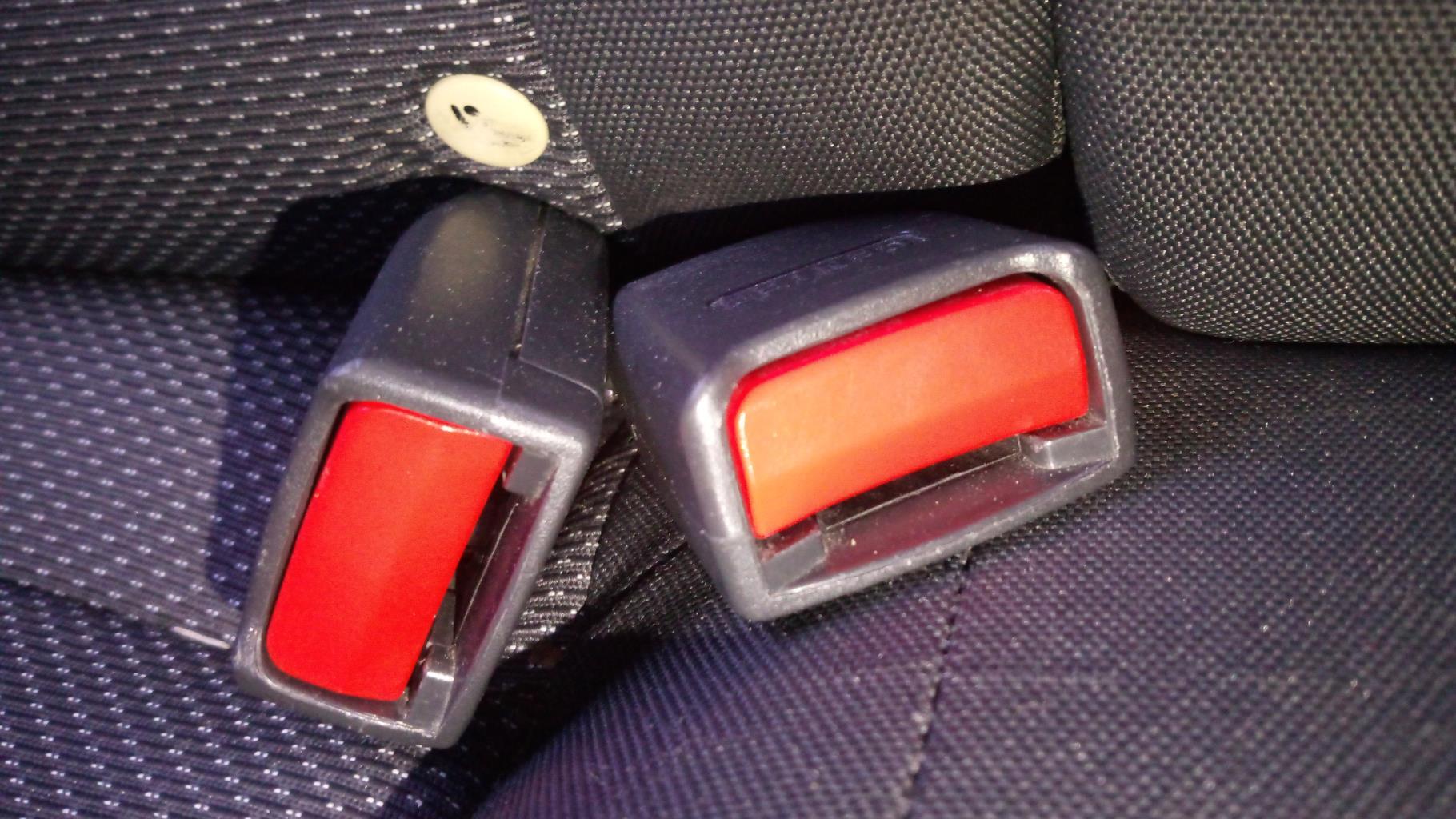 Aggancio cintura sicurezza posteriore destro CHEVROLET AVEO 1 Gasolina - 1