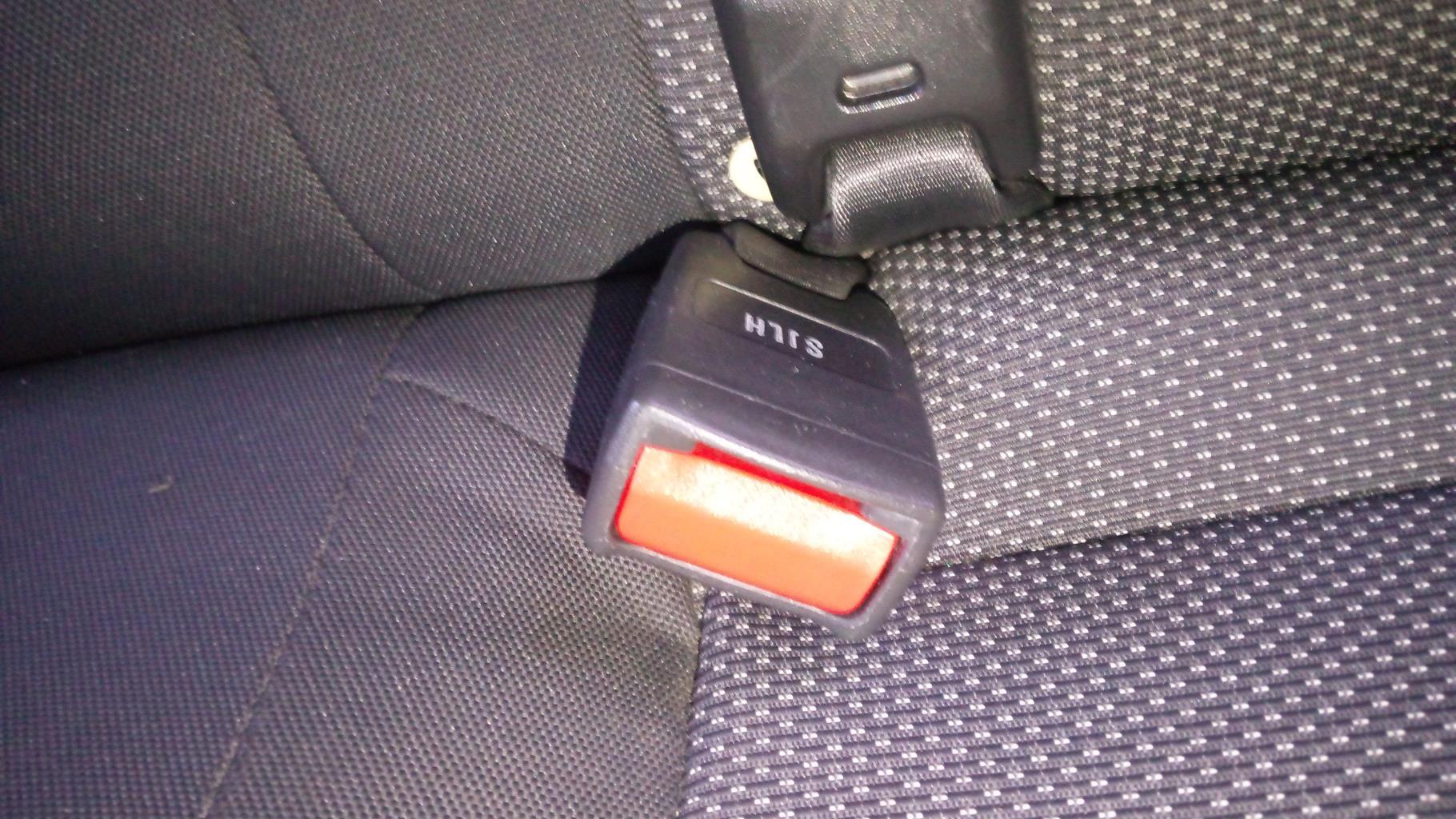 Aggancio cintura sicurezza posteriore sinistro CHEVROLET AVEO 1 Gasolina - 1
