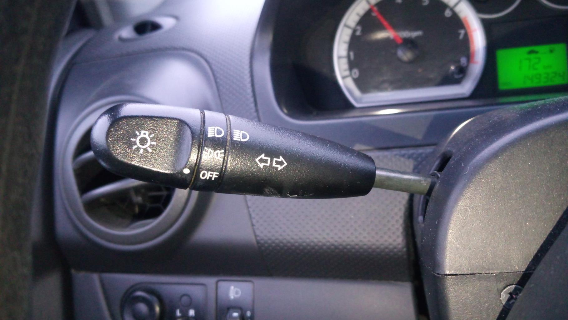 Commodo phare CHEVROLET AVEO 1 Essence - 1