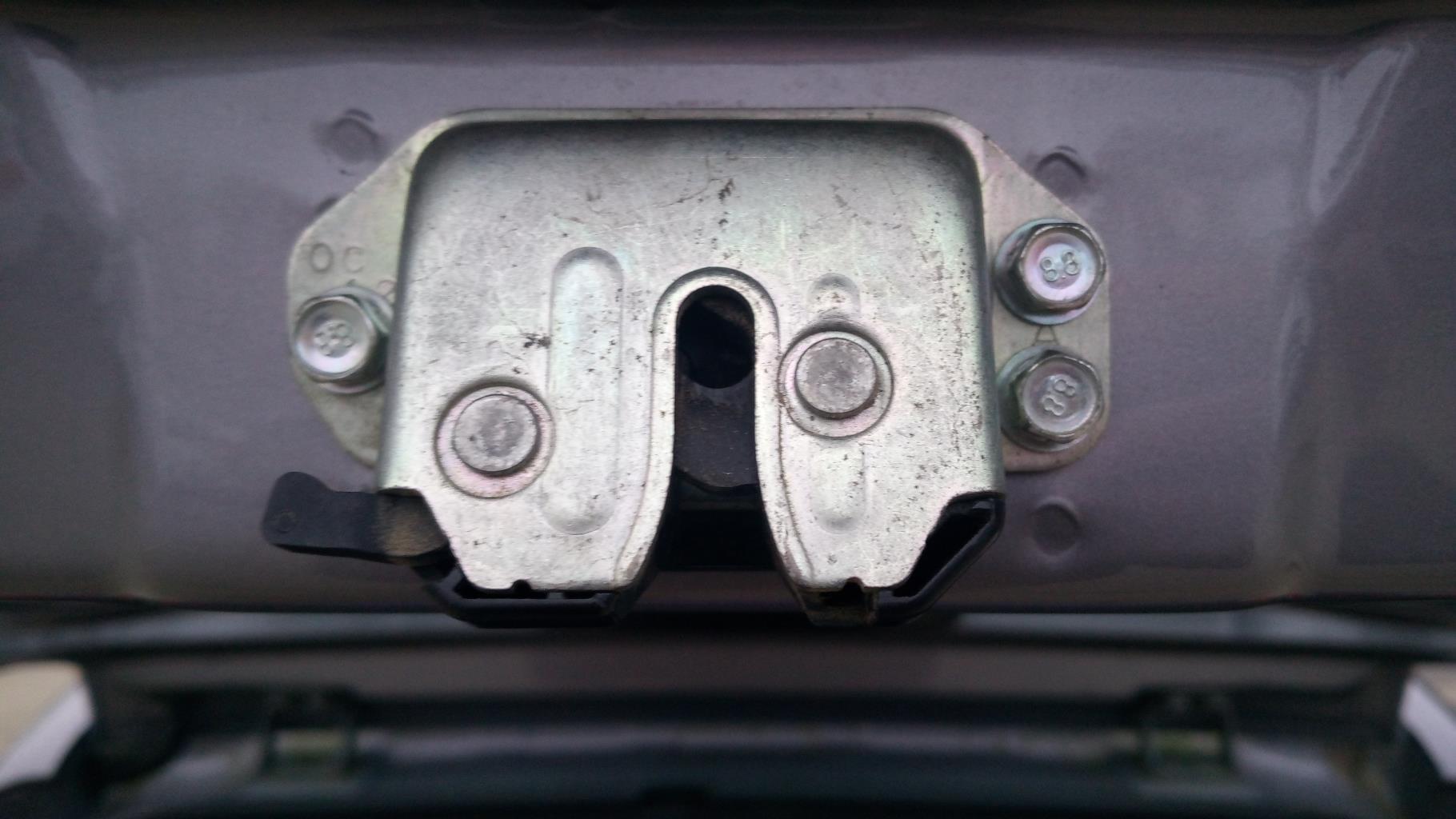 Serrure de coffre CHEVROLET AVEO 1 Essence - 1