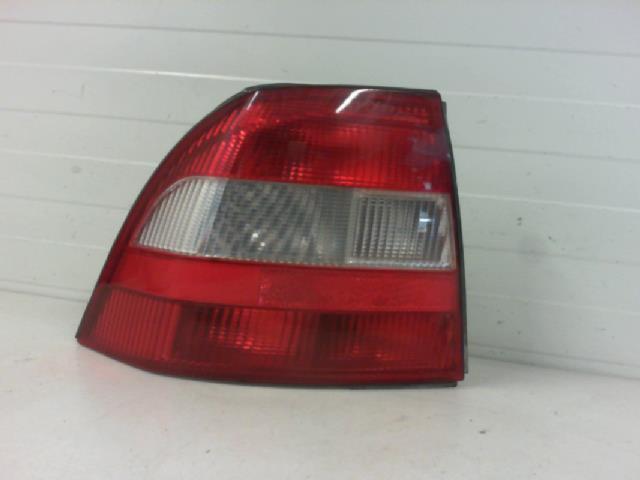 Fanale posteriore principale sinistro (luci) OPEL VECTRA B PHASE 1 Diésel - 1