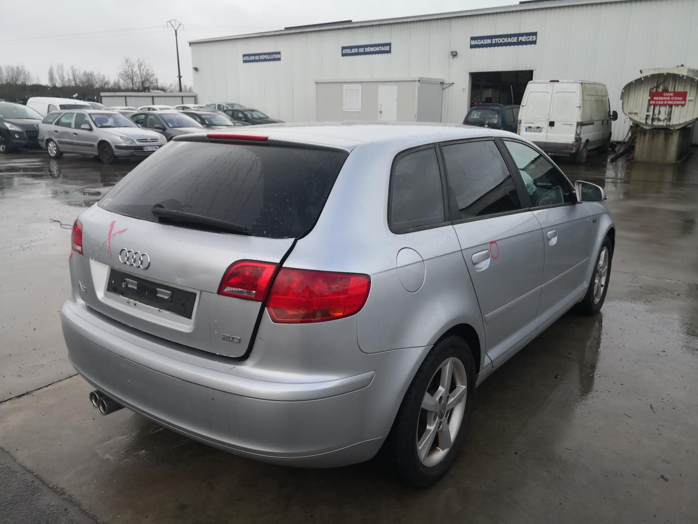 Traversa rinforzo paraurti posteriore AUDI A3 2 SPORTBACK PHASE 1 Gasolina - 1