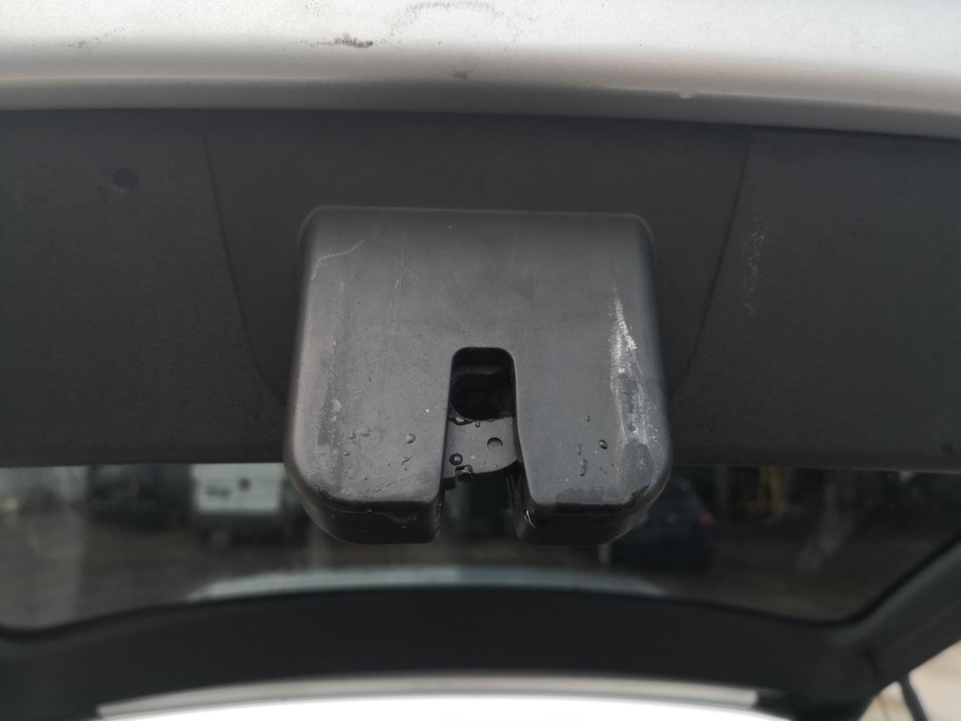 Serrure de coffre AUDI A3 2 SPORTBACK PHASE 1 Essence - 1