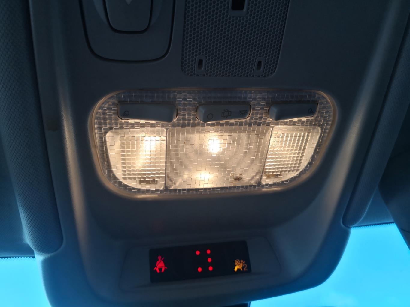 Eclairage de plafonnier CITROEN C5 2 BREAK Diesel - 1