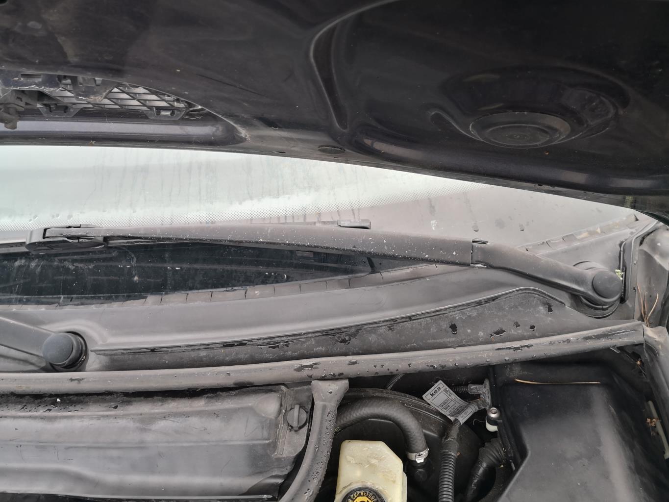 Braccio tergicristallo anteriore sinistro BMW SERIE 3 E46 TOURING PHASE 1 BREAK Diésel - 1