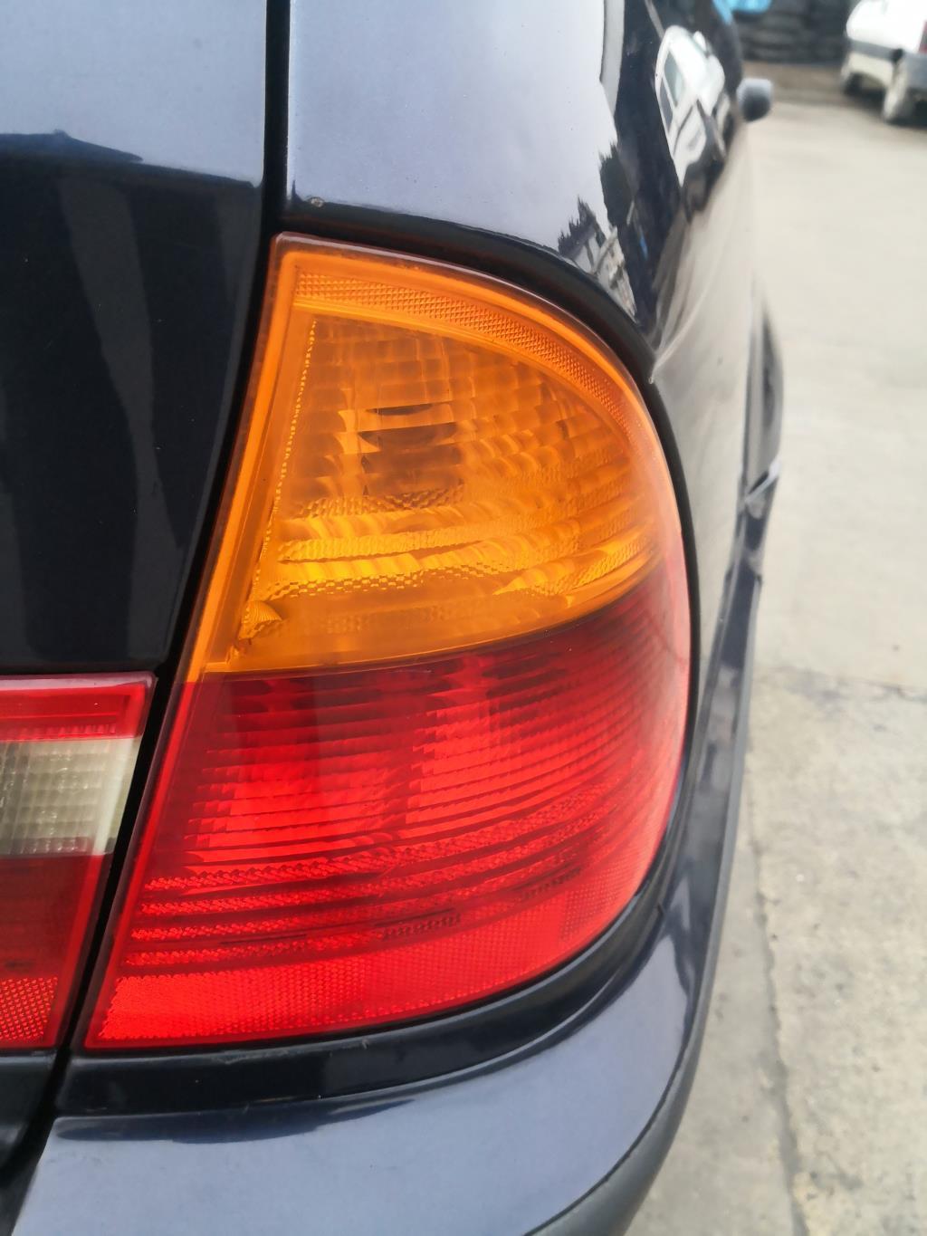 Fanale posteriore principale destro (luci) BMW SERIE 3 E46 TOURING PHASE 1 BREAK Diésel - 1
