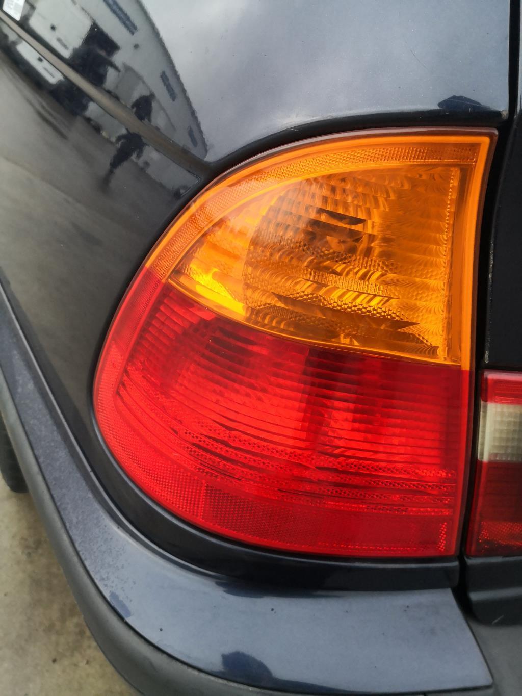 Fanale posteriore principale sinistro (luci) BMW SERIE 3 E46 TOURING PHASE 1 BREAK Diésel - 1