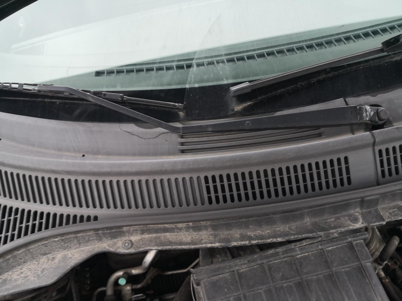Braccio tergicristallo anteriore destro SUZUKI SWIFT 3 Gasolina - 1