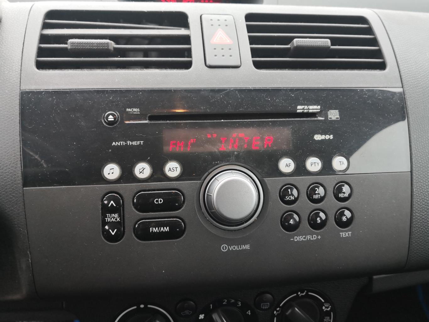Autoradio originale SUZUKI SWIFT 3 Gasolina - 1