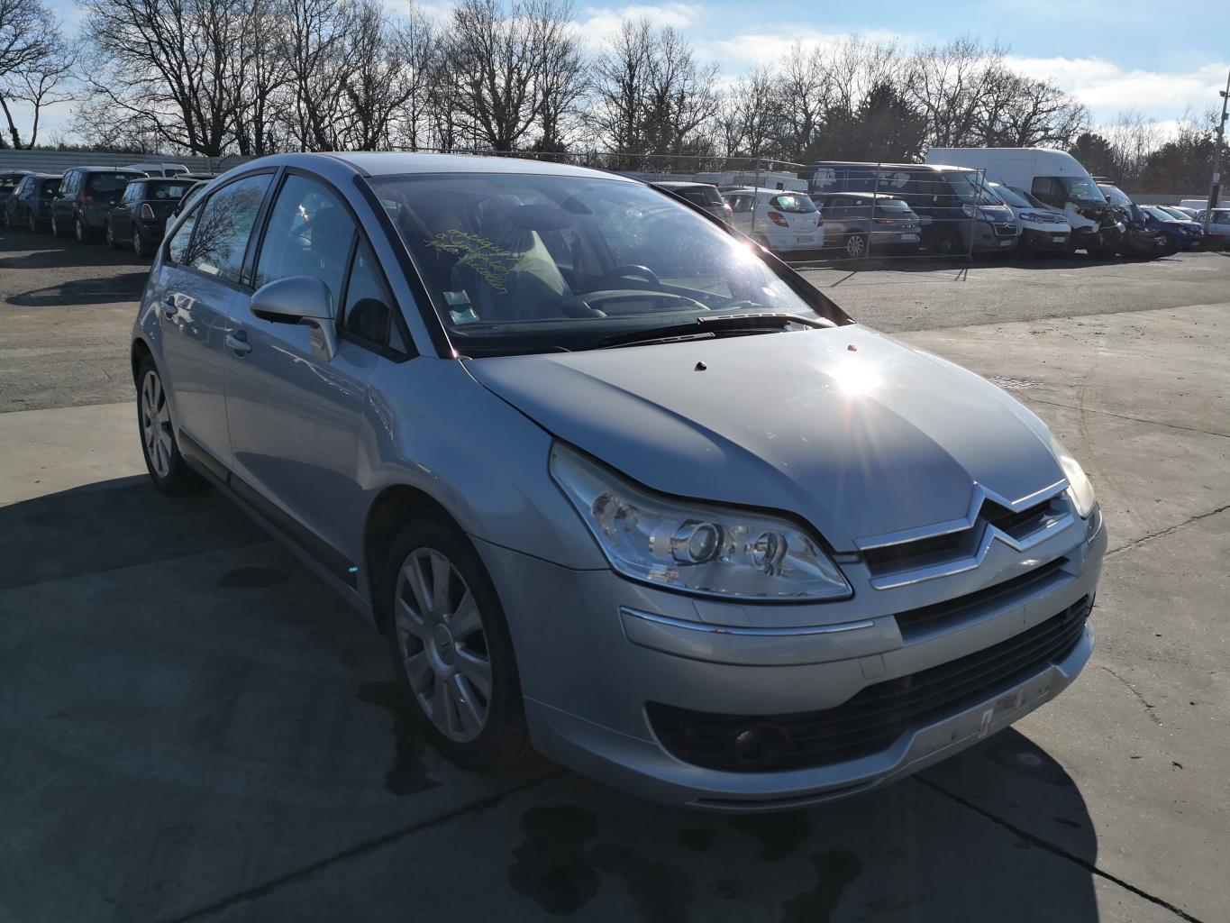Face avant CITROEN C4 1 PHASE 1 Essence - 1