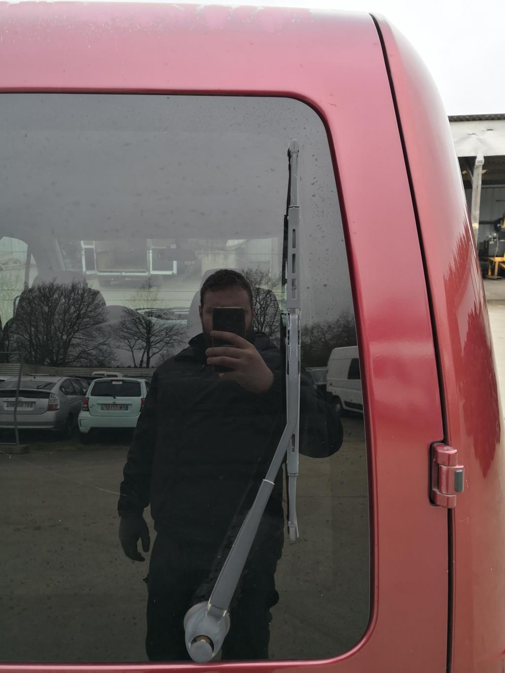 Motore tergicristallo posteriore destro FORD TOURNEO CONNECT 1 PHASE 1 Diésel - 1