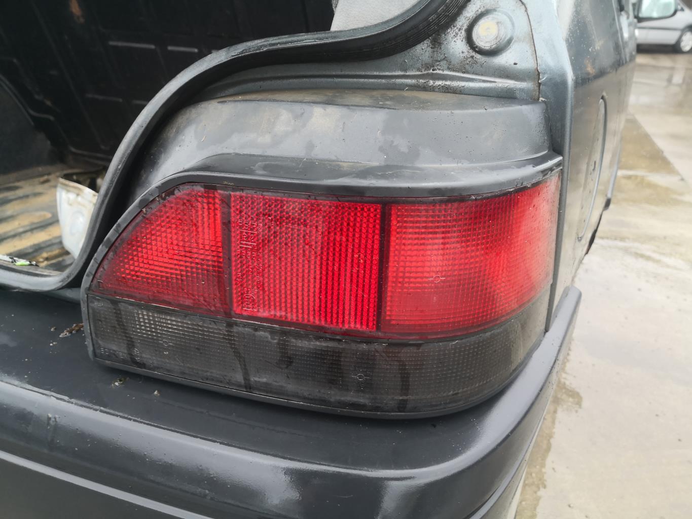 Fanale posteriore principale destro (luci) RENAULT CLIO 1 PHASE 1 Gasolina - 1