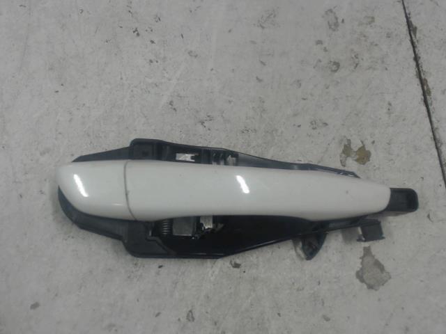 Maniglia portiera anteriore destra CITROEN C3 3 PHASE 1 Diésel - 1