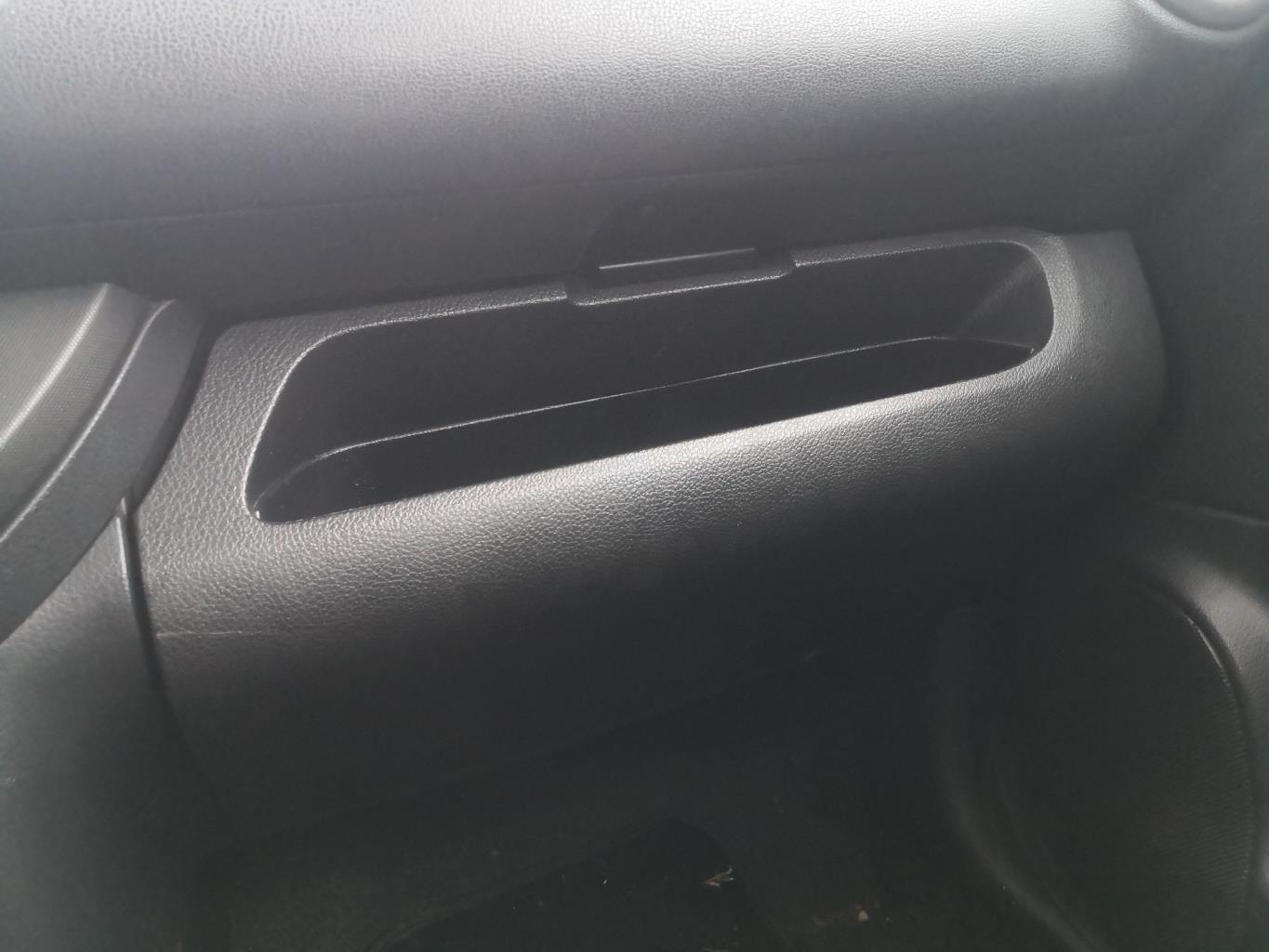Boite a gants NISSAN NOTE 1 PHASE 1 Diesel - 1