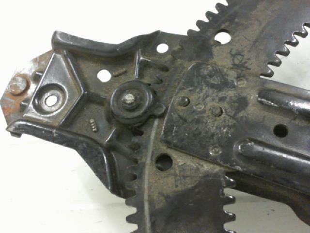 Alzacristalli manuale posteriore destro PEUGEOT 309 PHASE 2 Gasolina - 1
