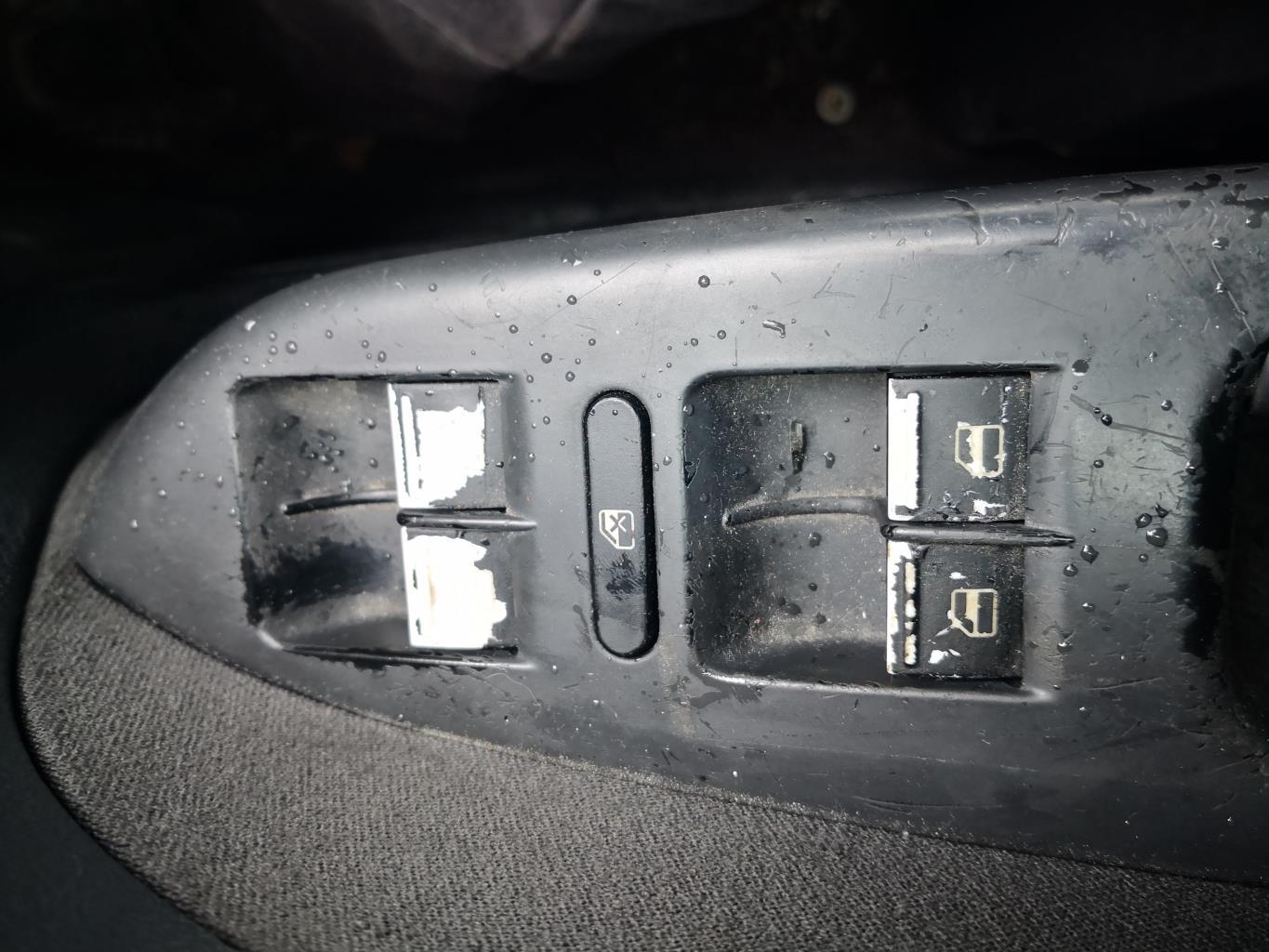 Interruttore lavacristalli anteriore sinistro VOLKSWAGEN TOURAN 1 PHASE 1 Diésel - 1