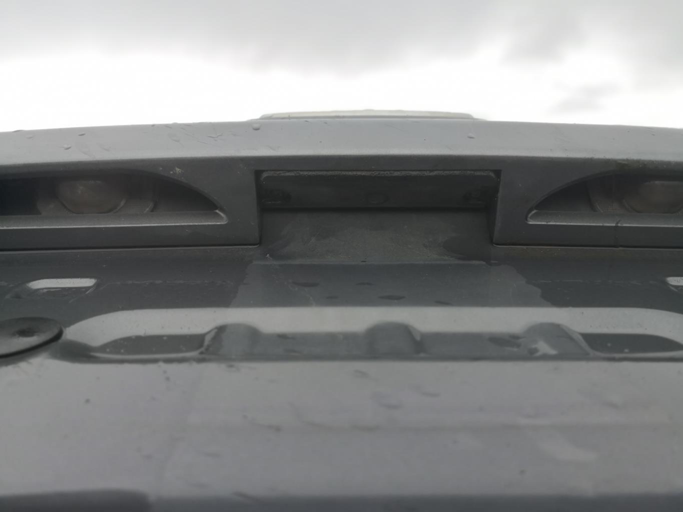 Bouton de coffre KIA VENGA PHASE 1 Diesel - 1
