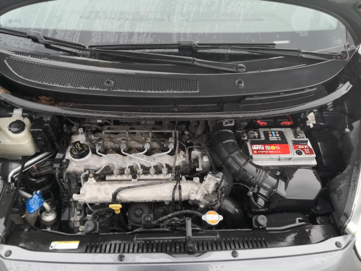 Radiateur eau KIA VENGA PHASE 1 Diesel - 1