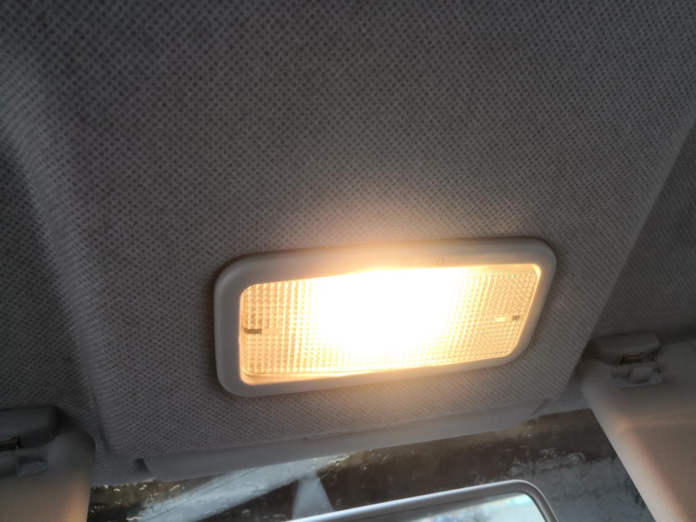 Eclairage de plafonnier VOLKSWAGEN LUPO Diesel - 1