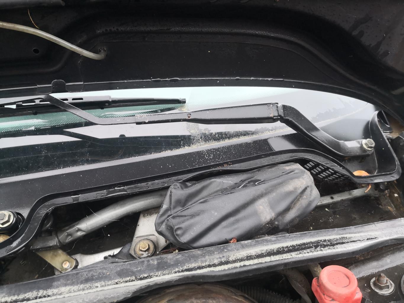 Braccio tergicristallo anteriore sinistro PEUGEOT 106 PHASE 2 Gasolina - 1