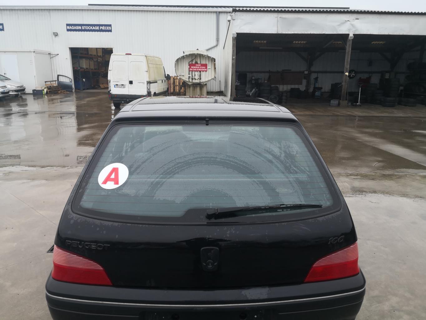 Portabagagli/Portellone posteriore PEUGEOT 106 PHASE 2 Gasolina - 1
