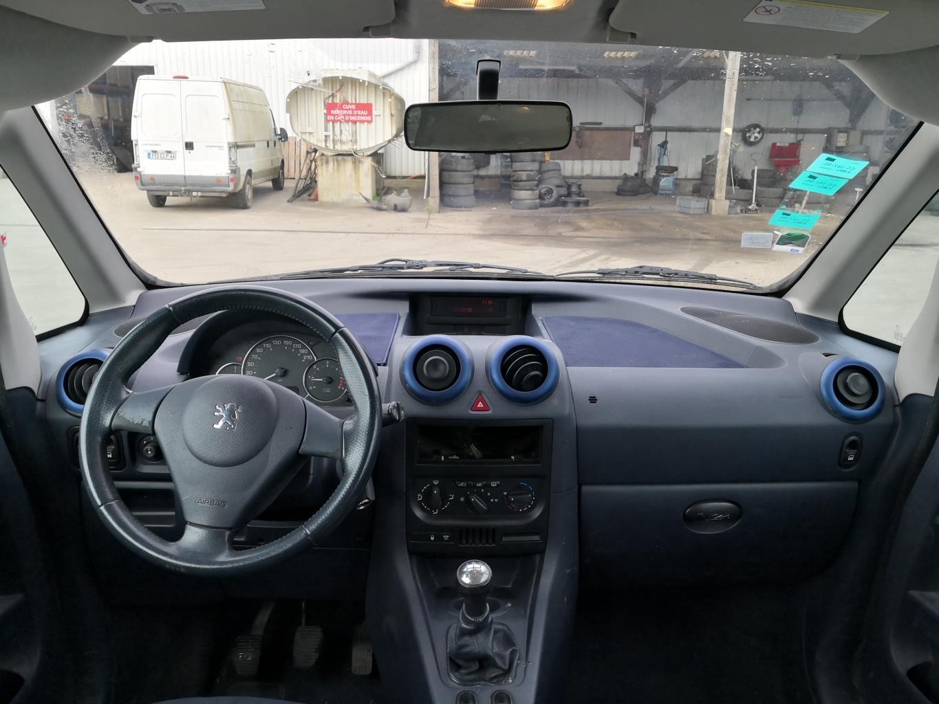 Planche de bord complete PEUGEOT 1007 Diesel - 1